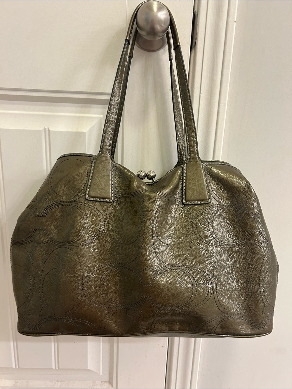 Coach Signature C Stitch Patent Leather Kisslock Satchel Tote Metallic Olive - Picture 8 of 16